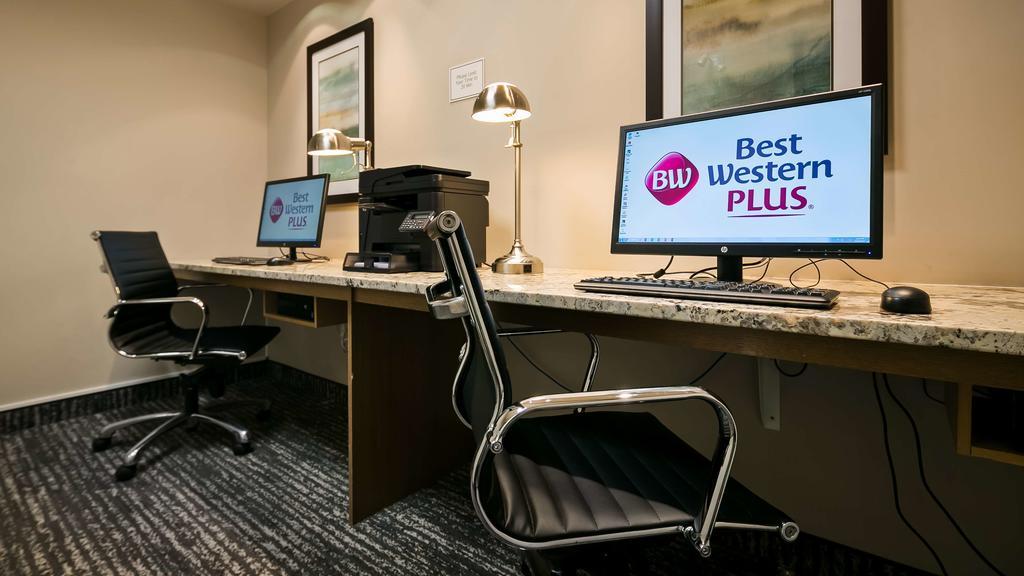 Best Western Plus Chestermere Hotel Exteriör bild