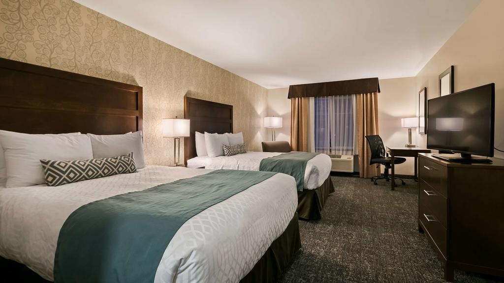 Best Western Plus Chestermere Hotel Exteriör bild