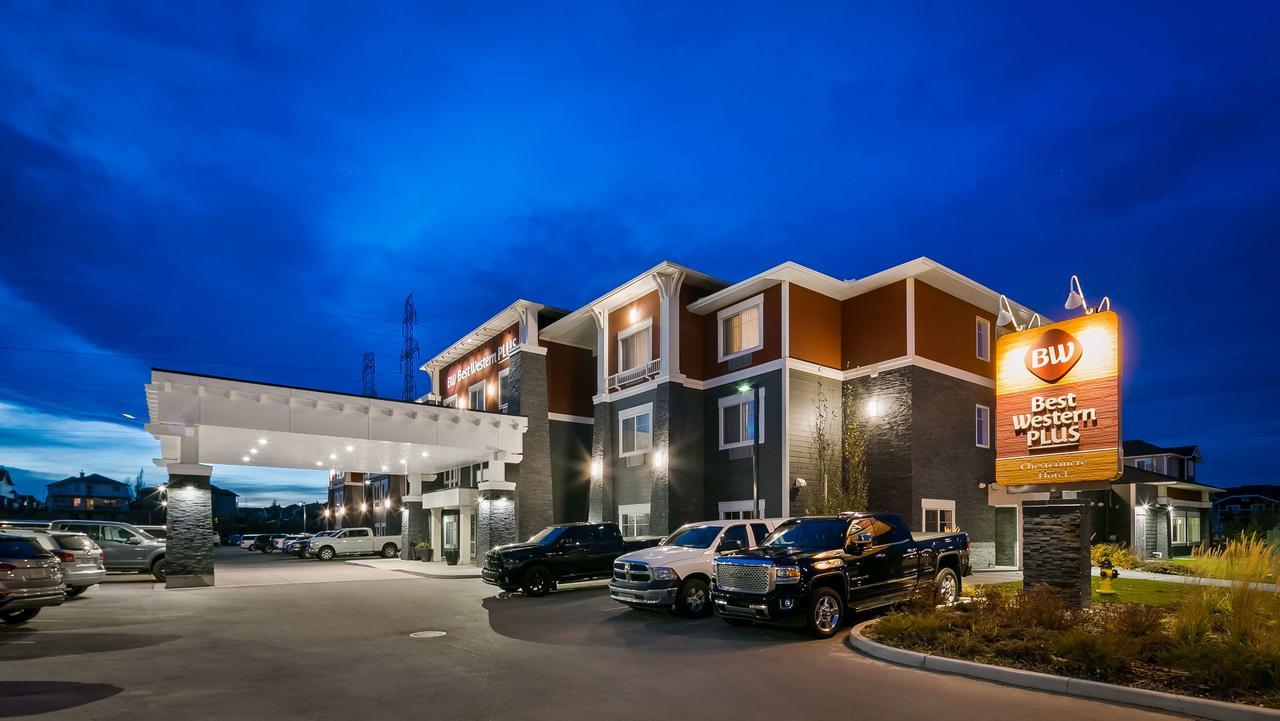 Best Western Plus Chestermere Hotel Exteriör bild
